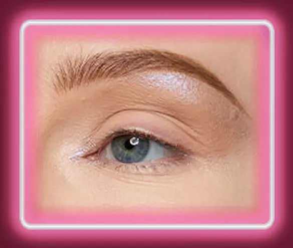 Ce visuel presente un tutoriel pour realiser un look complet sur les yeux en utilisant 4 teintes differentes des ombres a paupieres liquide lid lingerie de NYX Professional Makeup. L'utilisation de ces 4 teintes permet d'avoir un full look avec un double trait d'eye-liner.