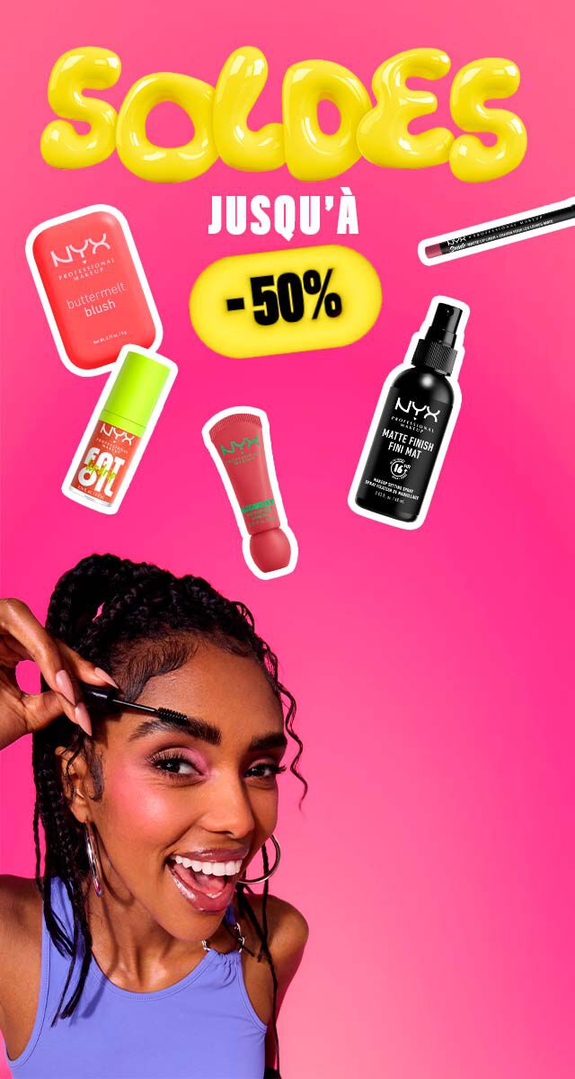 Annonce du debut des soldes sur le site NYX Cosmetics. Sur un fond rose la mention "soldes jusqu'a -50%" est inscrite en jaune au milieu. A droite se trouve des images de produits en soldes et a gauche une beauty. 