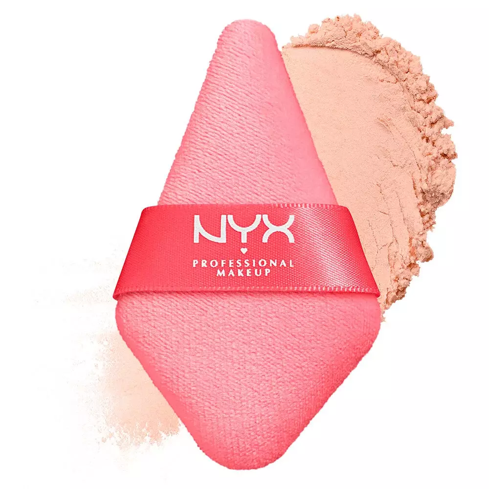 Wonder Snatch Powder Puff packshot solider show on top of product swatch in shade