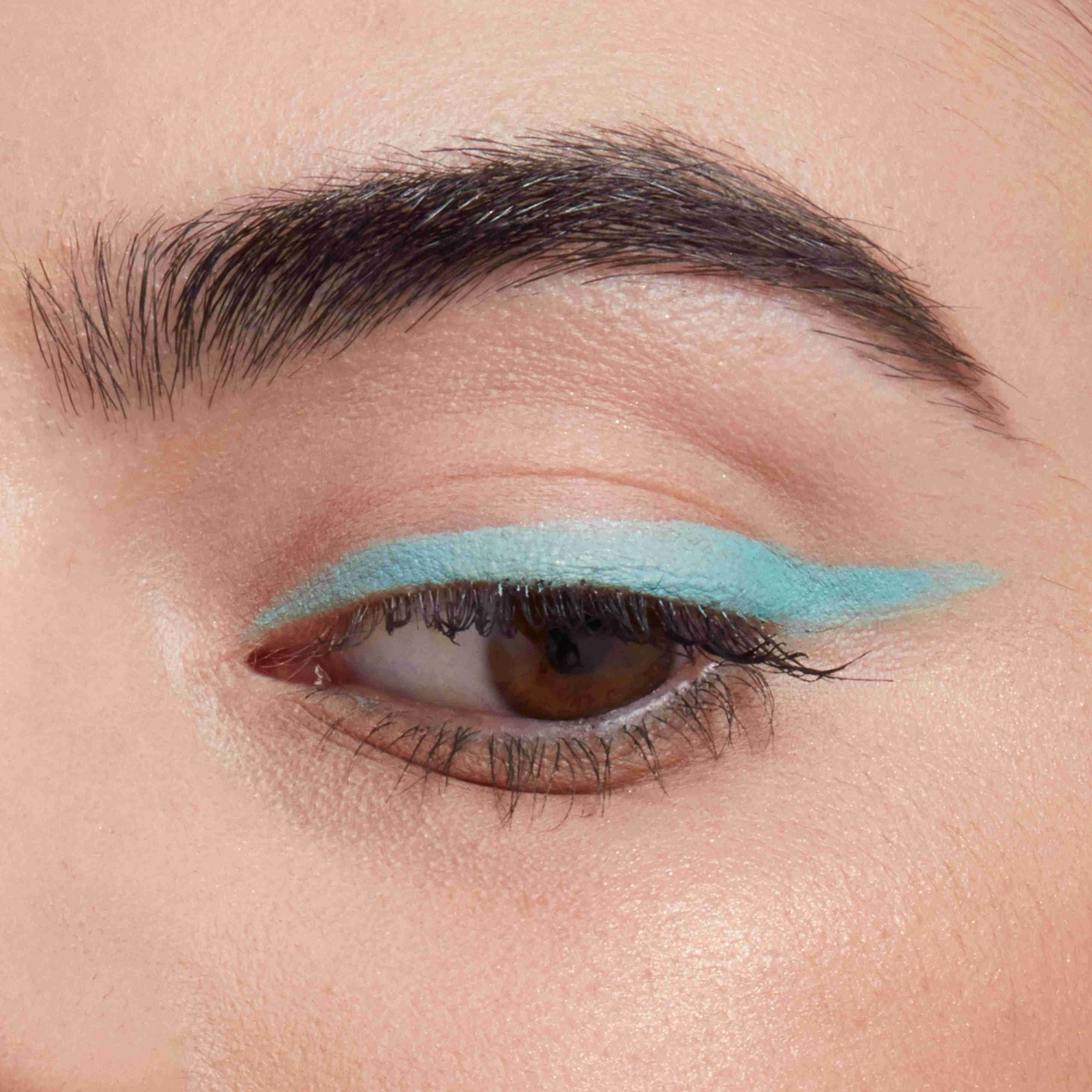 CRAYON EPIC WEAR LINER STICKS