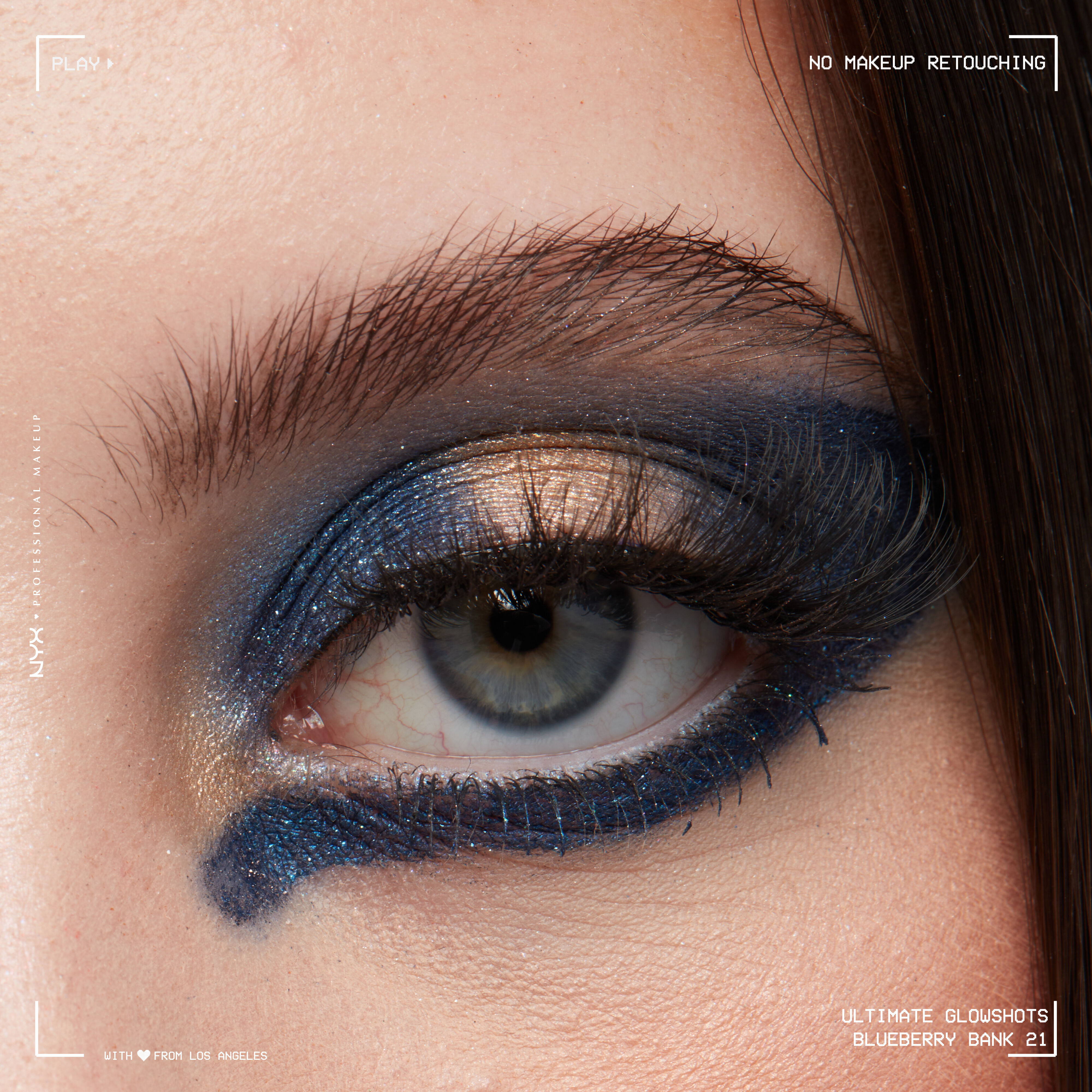 Fard a Paupieres Ultimate Glow Shots