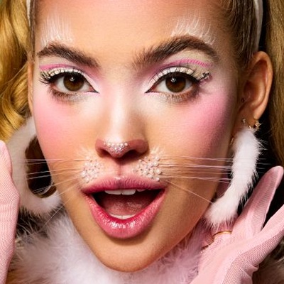 BRATTY BUNNY look